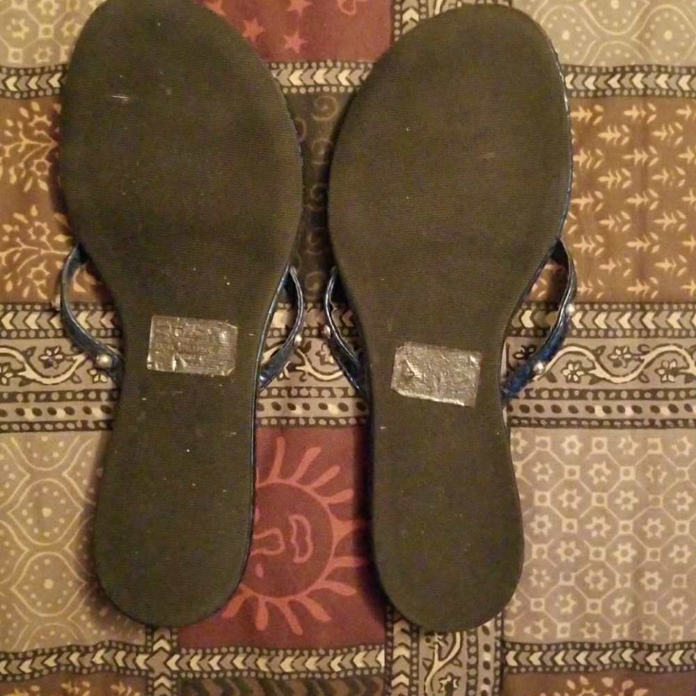 Sandals - Picture 2 of 2